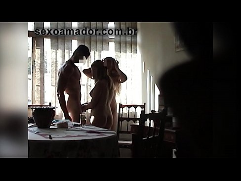 ❤️ Os amigos sexuais invitan a un home xigante e a un trío con el ❤️ Sexo na pornografía gl.analizatorkrovi.ru ️❤