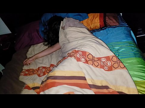 ❤️ Fillastro reprendendo á súa nova madrasta mentres ela dorme. ❤️ Sexo na pornografía gl.analizatorkrovi.ru ️❤