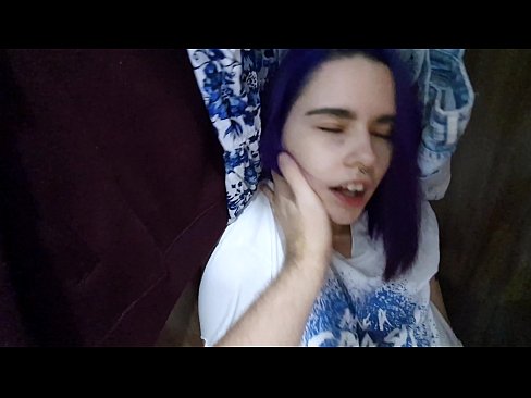 ❤️ Atopo a miña irmá no armario e axudouna a correrse ❤️ Sexo na pornografía gl.analizatorkrovi.ru ️❤